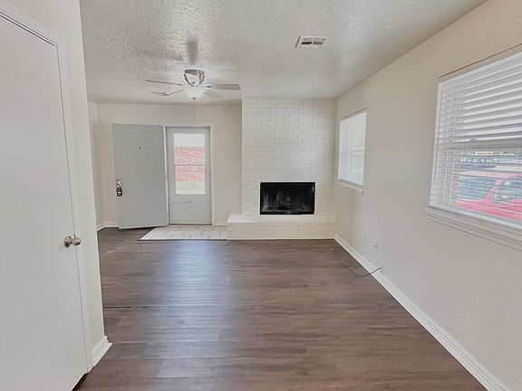 5th image of 112-126 NE 12th St #118