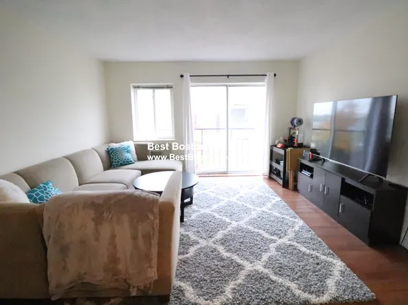 50 Craigie St APT 15, Somerville, MA 02143