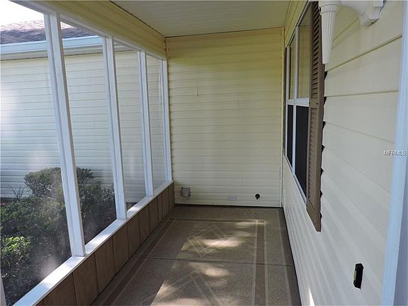 2nd image of 520 Chula Vista Ave