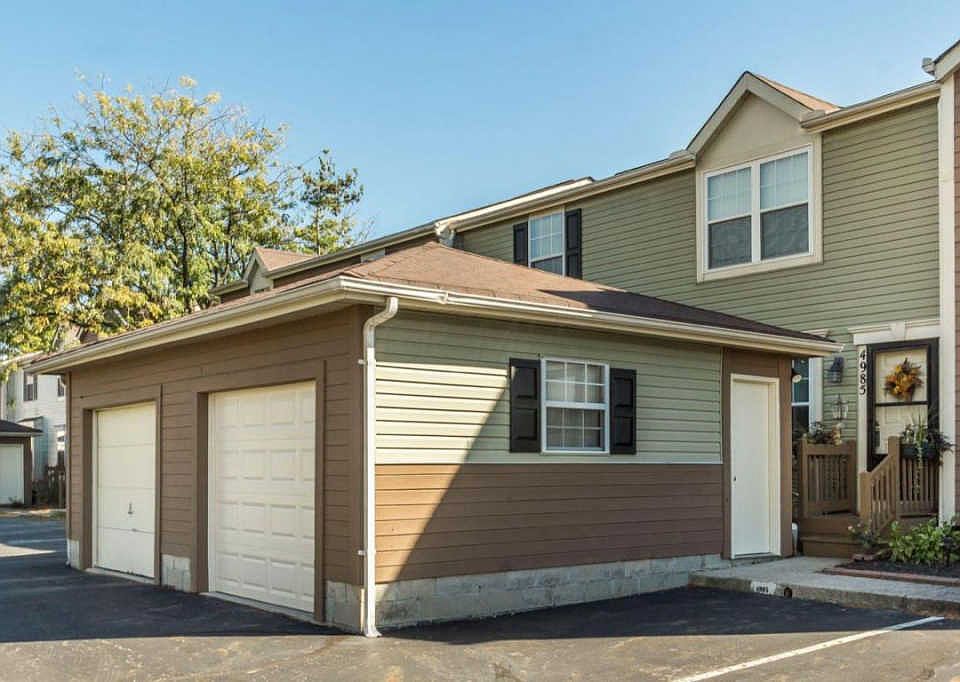 1st image of 4985 Stoneybrook Blvd