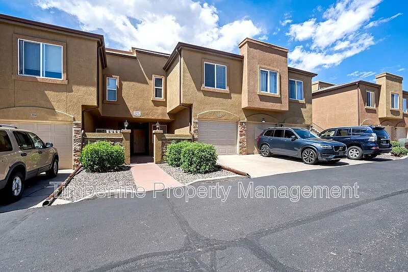 2 bed, 2.0 bath, 1150 sqft, $1,850 — Photo 2