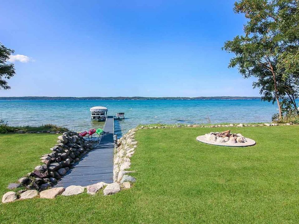 11244 S East Torch Lake Dr, Alden, MI 49612 | Zillow