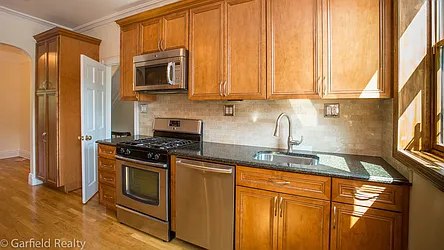 Rented by Garfield Realty 