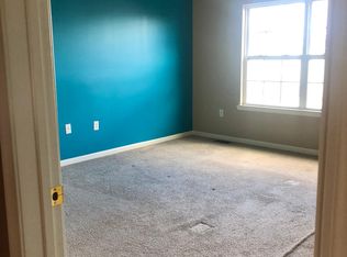 14 Alfred Ave, Somerset, NJ 08873