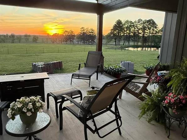 548B Cornerstone Rd, Pleasant Plains, AR 72568