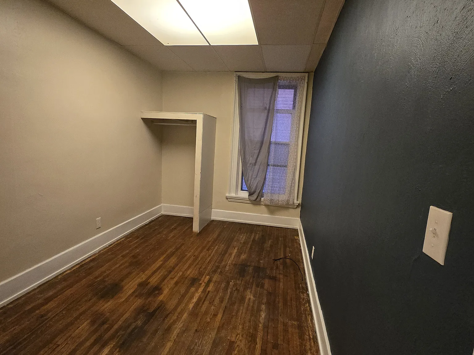 1014 Superior — Photo 3
