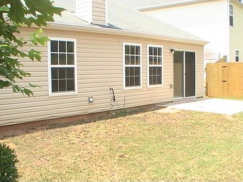 3rd image of 226 Weatherstone Pointe Dr
