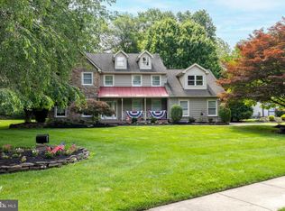 1495 Estate Ln, Southampton, PA