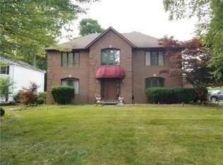 3742 Cinnamon Way, Westlake, OH