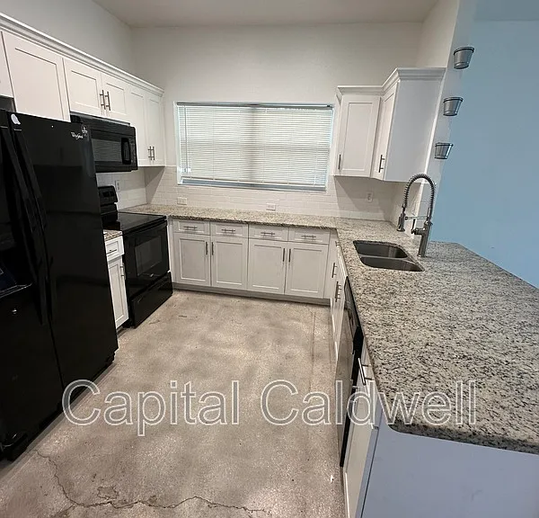 1215 E 29th Ave — Photo 7