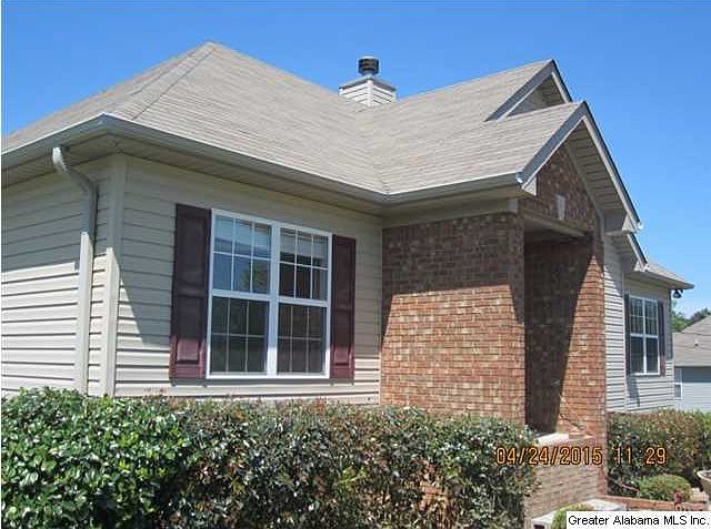 1st image of 499 Parkwood Dr
