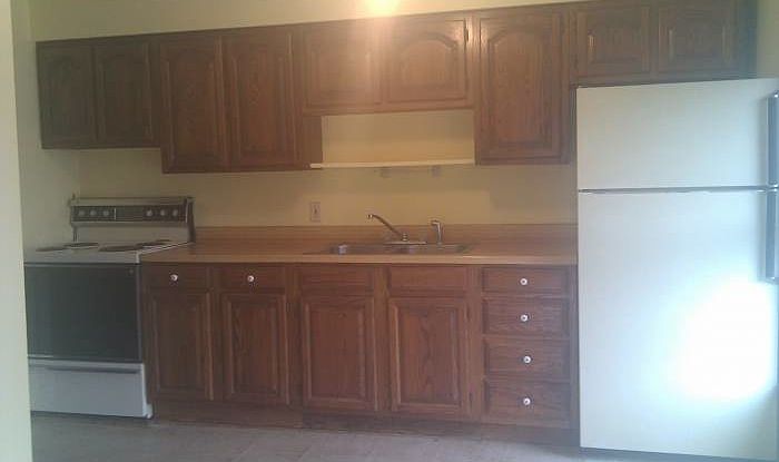 2nd image of 99 Brunswick Ave