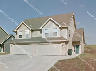 16812 Sheehan Rd, Basehor, KS 66007