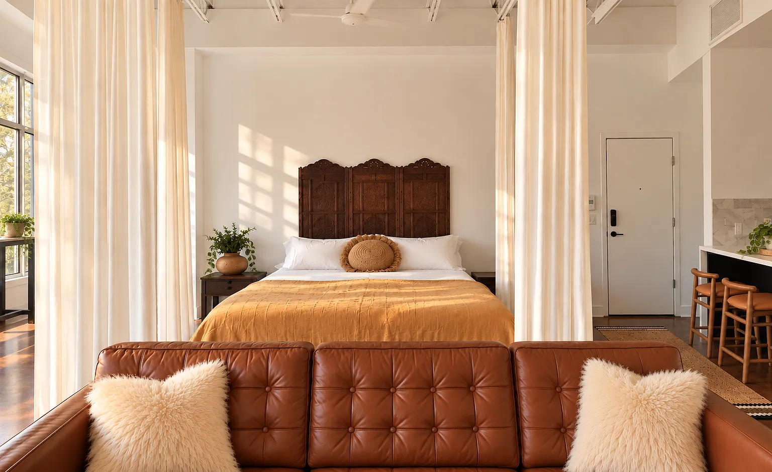 Studio, 785 sqft, $2,600 — Photo 3