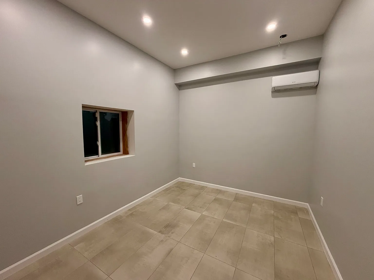 2 bed, $2,300 — Photo 3