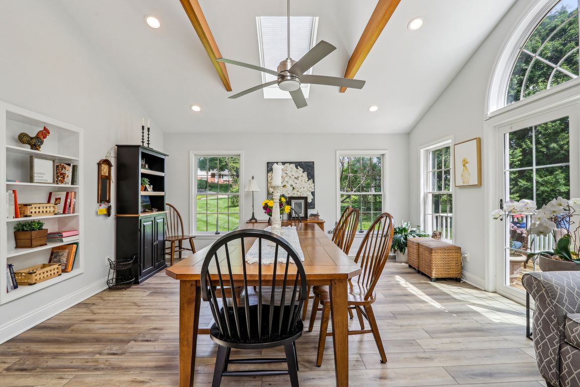 Grove Ln-1305-007.jpg