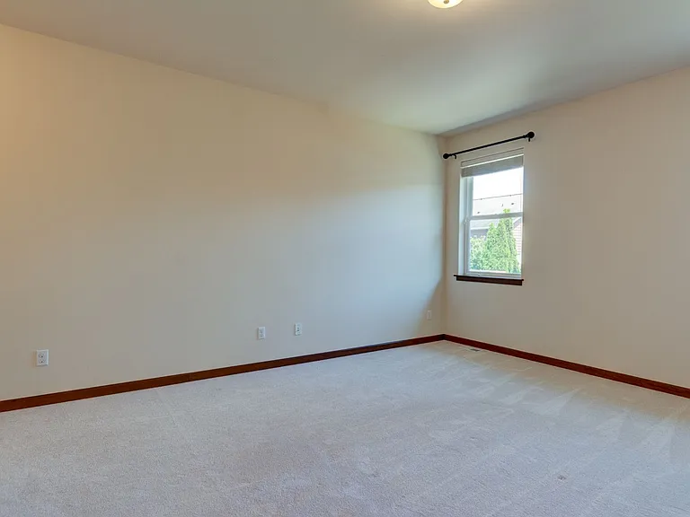 1640 SW Downfield Way — Photo 17