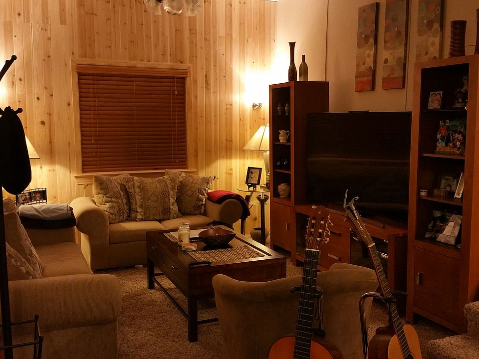 2nd image of 328 Opal Ave