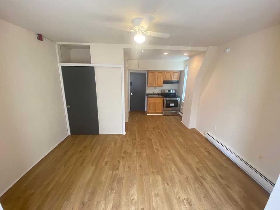1st image of 3133 Frankford Ave #2F