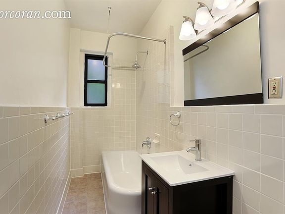 5th image of 555 Ovington Ave APT 1D