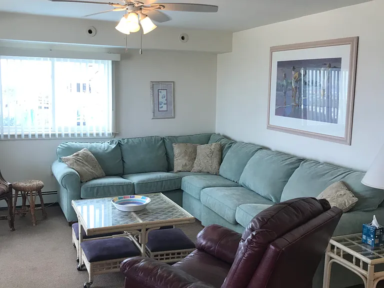 1421 Ocean Ave #3 — Photo 16