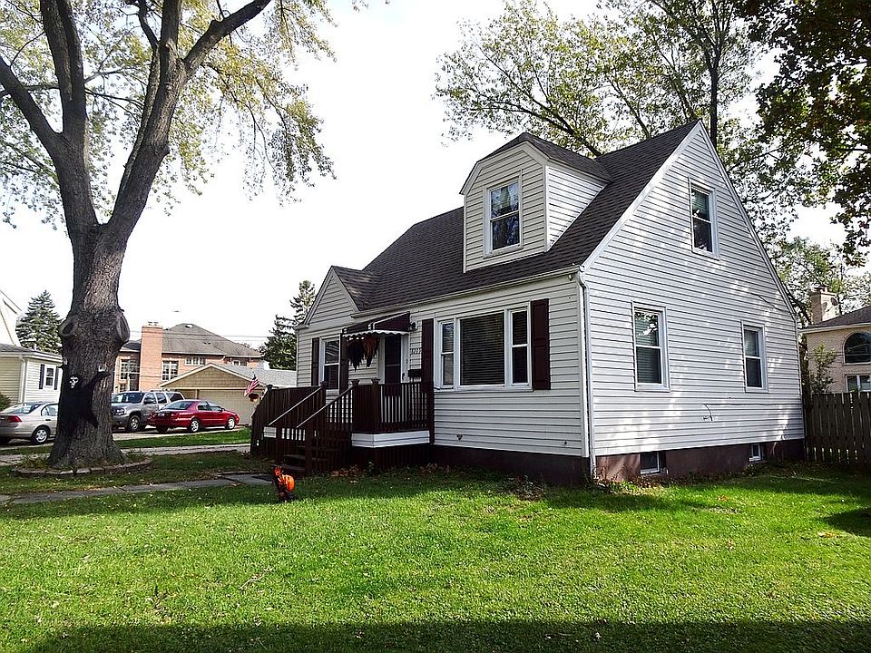 1st image of 8215 W Ainslie St