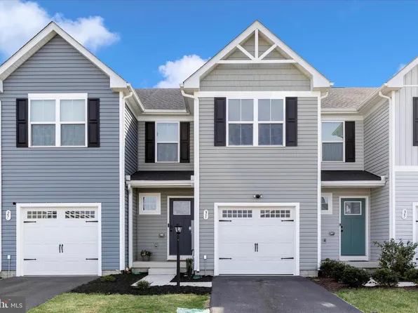 31 Otero Ln, Hedgesville, WV 25427