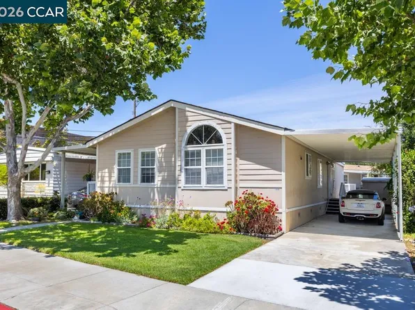647 Shadow Creek Dr #647, San Jose, CA 95136