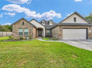 1101 Isabella Blvd, Angleton, TX 77515