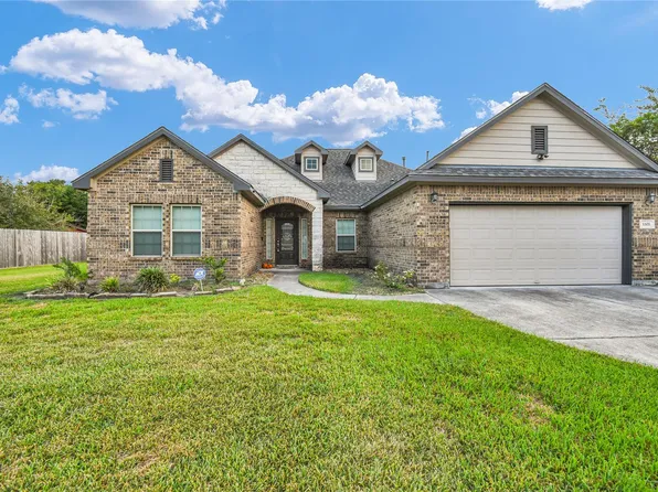 1101 Isabella Blvd, Angleton, TX 77515