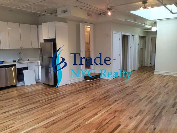 2nd image of 115 W 23rd St Frnt 2