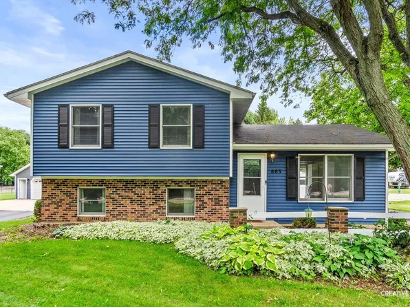 883 Holiday Dr, Sandwich, IL 60548