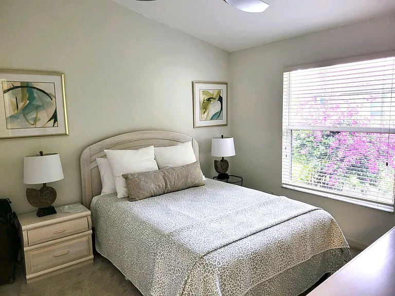 Emerald Bay Cir — Photo 17
