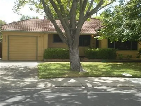 6324 McMahon Dr, Sacramento, CA 95824