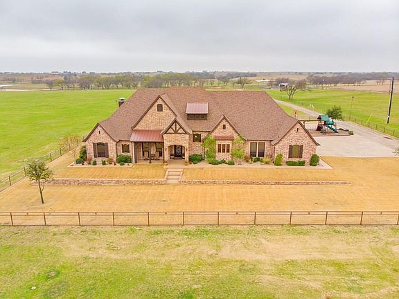 3rd image of 2241 County Road 1227