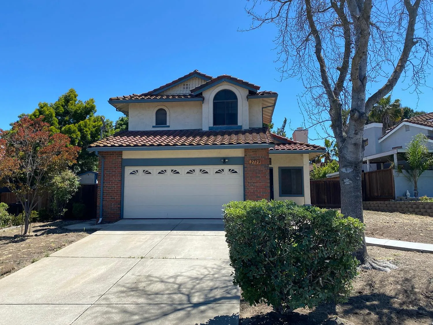 2729 Filbert St photo 1
