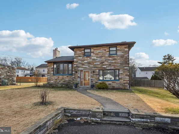 2614 Old Welsh Rd, Willow Grove, PA 19090