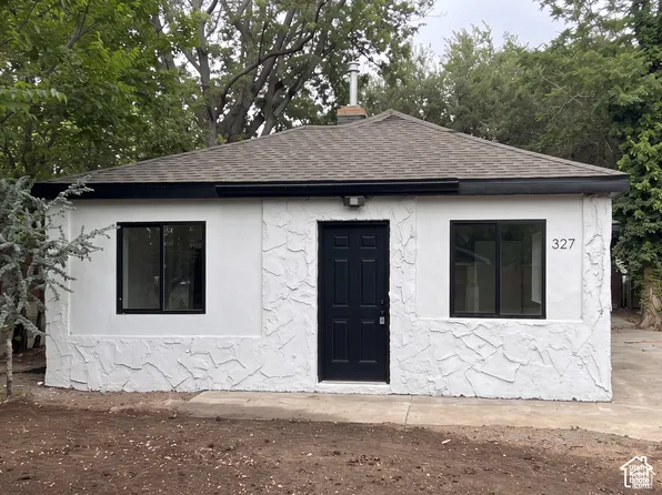 920 N Catherine St W, Salt Lake City, UT 84116