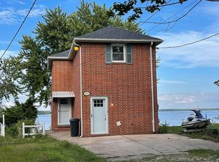 7004 Greenbank Rd, Middle River, MD 21220