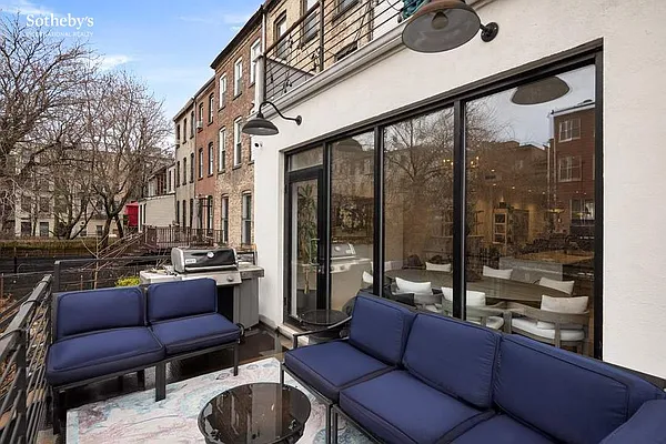 Rented by Sotheby's International Realty | media 3