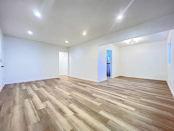 5th image of 7661 Fountain Ave APT 6