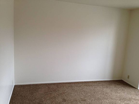 3rd image of 2214 W Bonniebrook Dr APT A