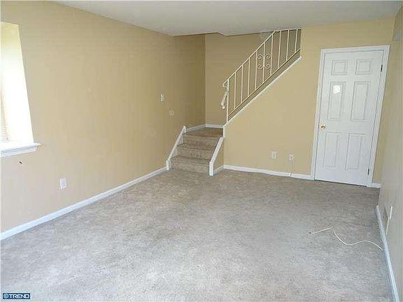 5th image of 5200 Hilltop Dr #388