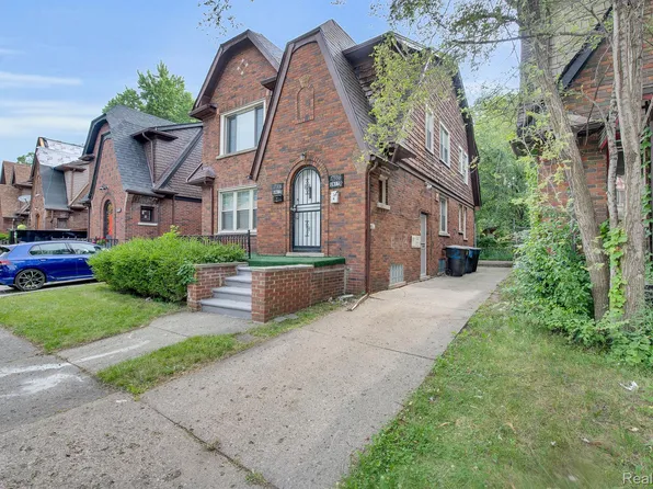 17336 Warrington Dr, Detroit, MI 48221