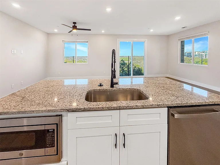 5613 Mobeetie Loop — Photo 9