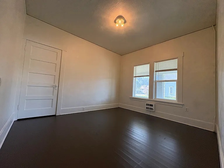 478 S 8th St #2 — Photo 4