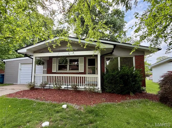 1909 Madison Ave, Edwardsville, IL 62025