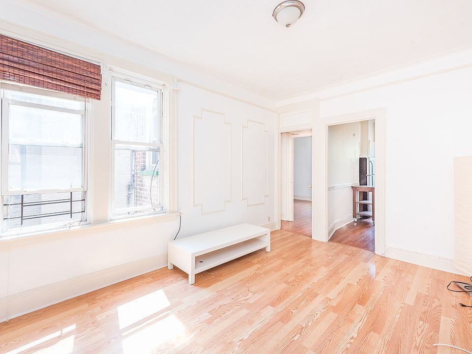 1st image of 28-40 35th St #3M