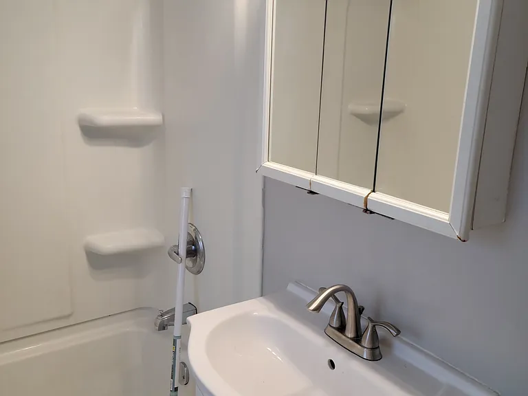 1133 Beech St #1 — Photo 12
