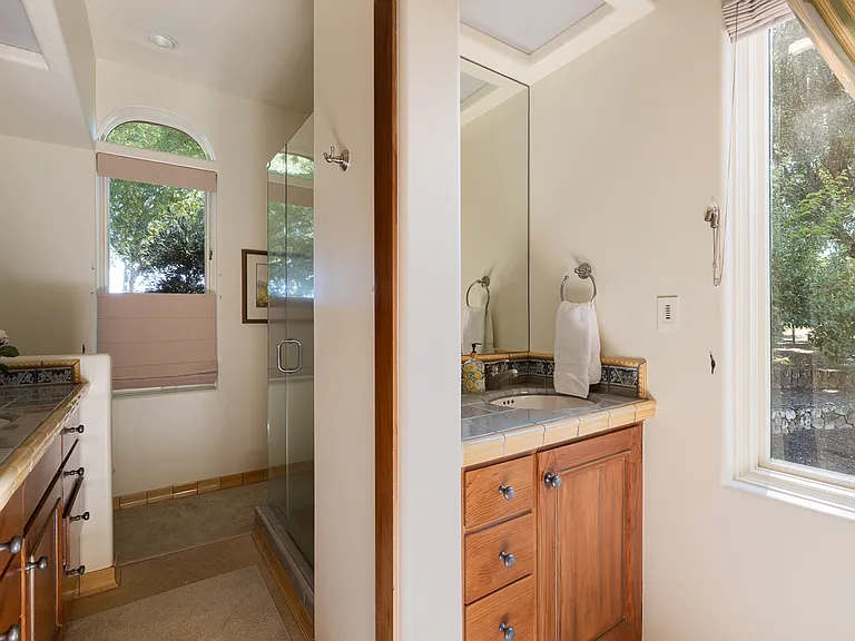 guest house bathroom